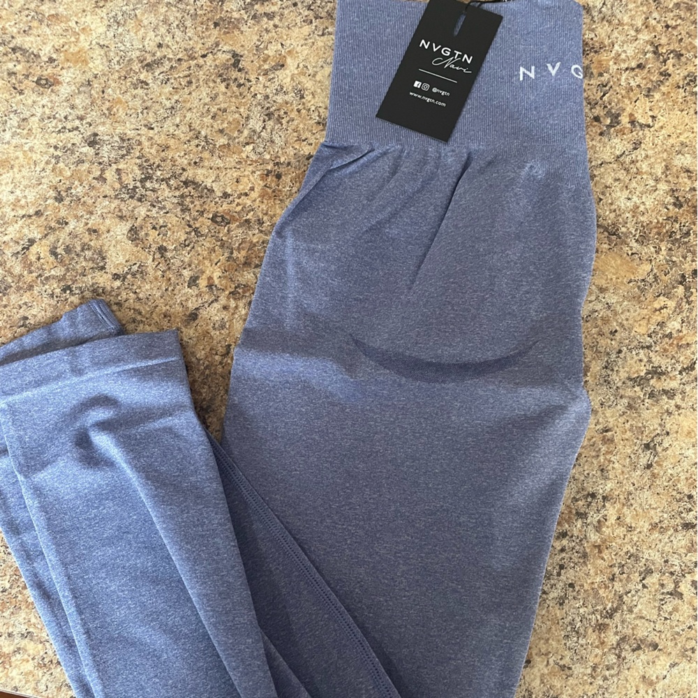 Nvgtn contour leggings